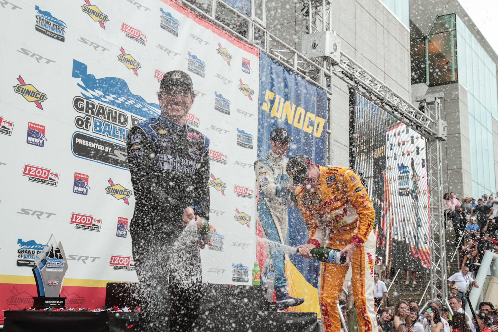 Ryan Hunter-Reay Wins the 2012 Grand Prix of Baltimore – IZOD IndyCar Series Race Results